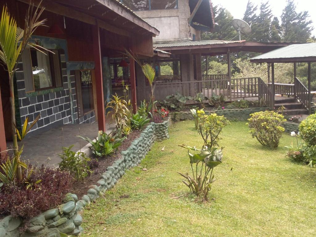 Hostel Villa Verde Monteverde Екстериор снимка
