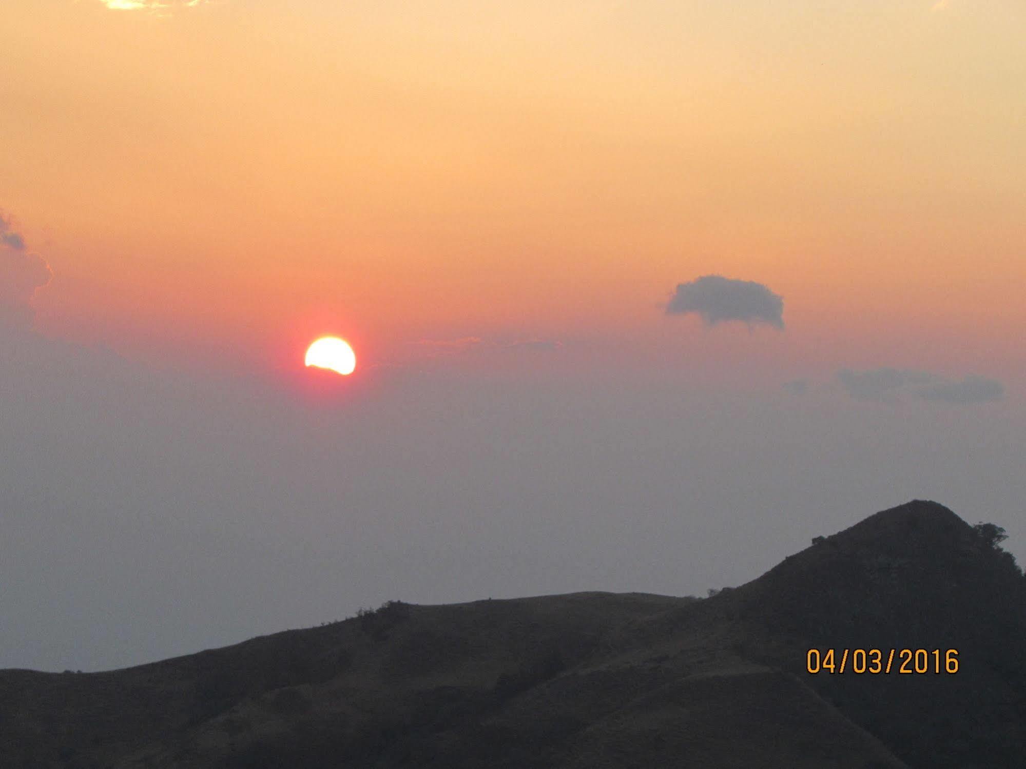 Hostel Villa Verde Monteverde Екстериор снимка